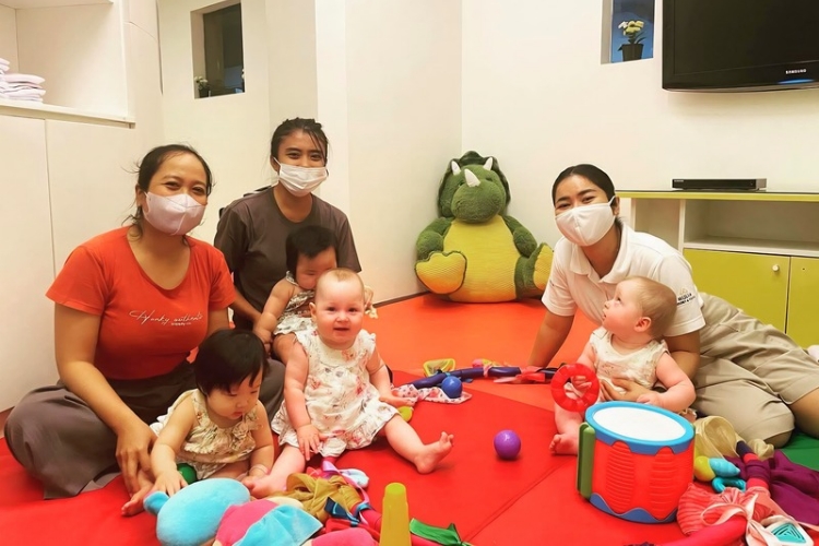 Sunshine Smiles - Child Care and Nanny