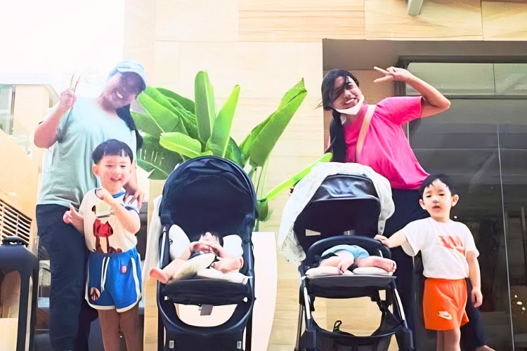 Sunshine Smiles - Child Care and Nanny