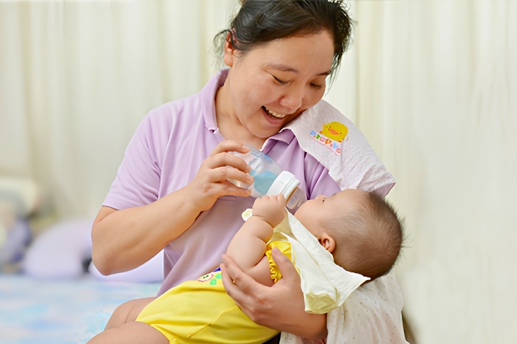 NannySOS Confinement Nanny Agency