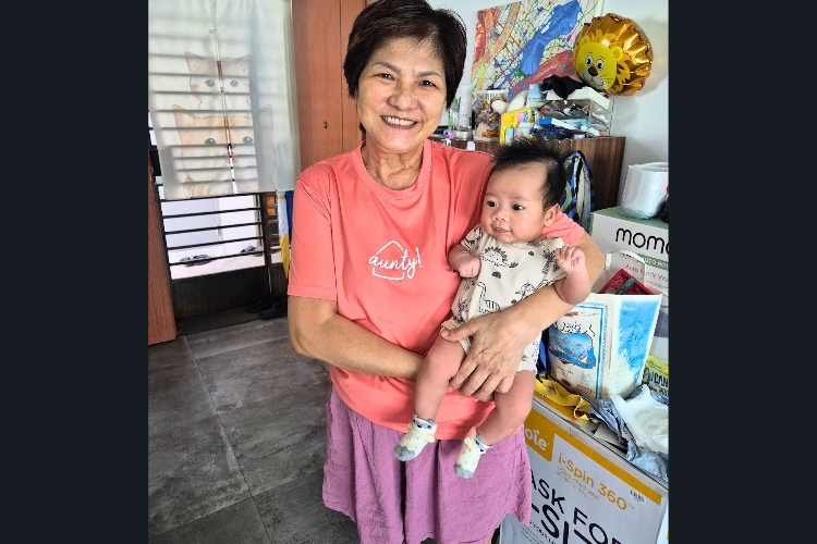 Aunty SG - Confinement Nannies and Babysitting Services