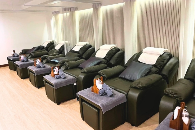 WellCare Massage - Sukhumvit Soi 19