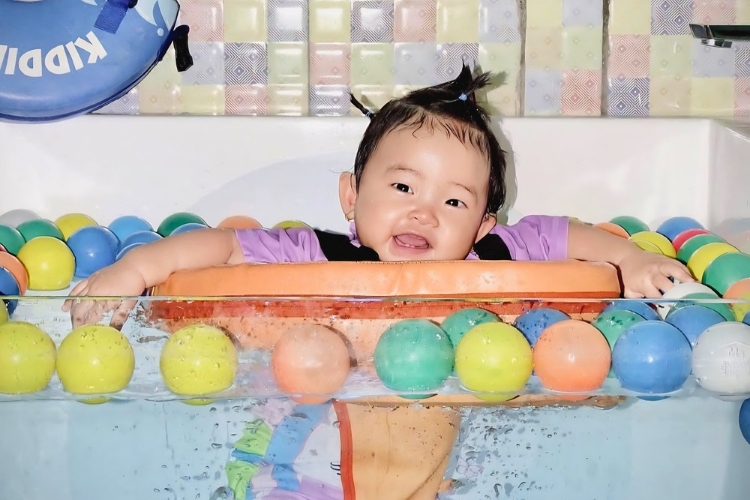 MomMe Homecare - Mom & Baby Spa Jakarta (Bidan Ayuni)