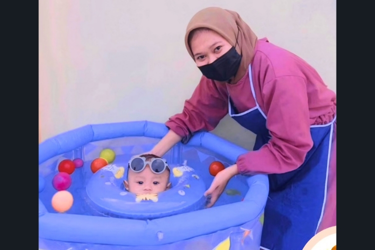 MomMe Homecare - Mom & Baby Spa Jakarta (Bidan Ayuni)