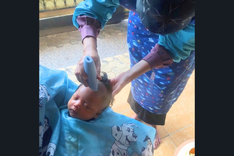 MomMe Homecare - Mom & Baby Spa Jakarta (Bidan Ayuni)