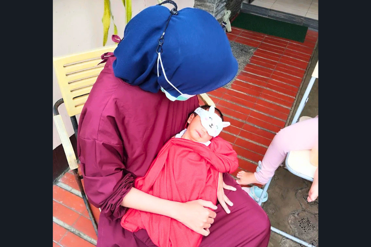 Home Care Bogor ( BABY.THUMB )