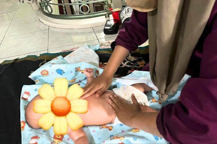 Moombys Homecare (Mom, Baby & Kids Treatment)