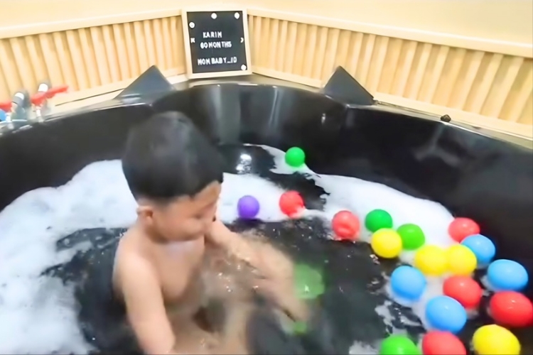 Mombaby.id Baby Spa