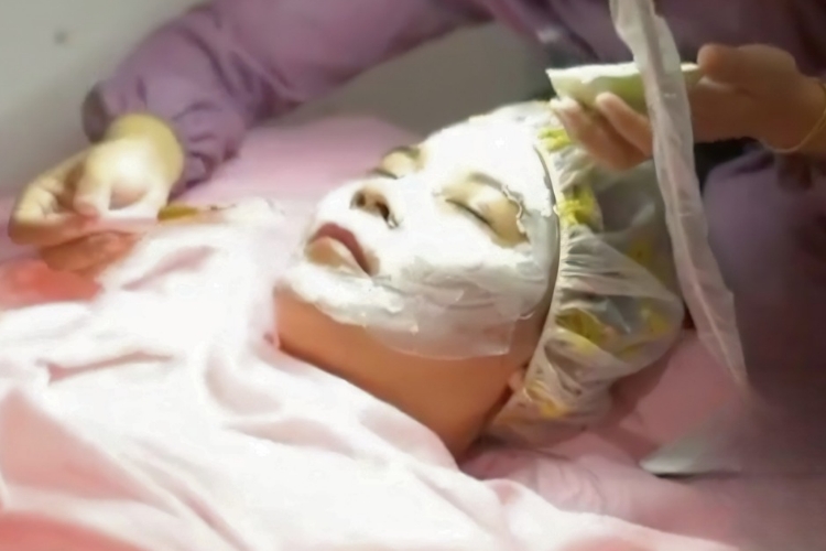 Fe Care (Mom and Baby Spa)