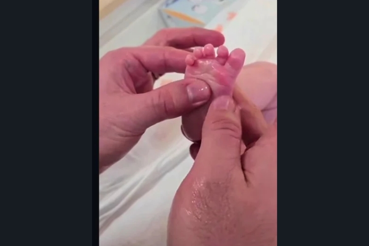 Happy Treatment Care for Baby, Kid & Mom