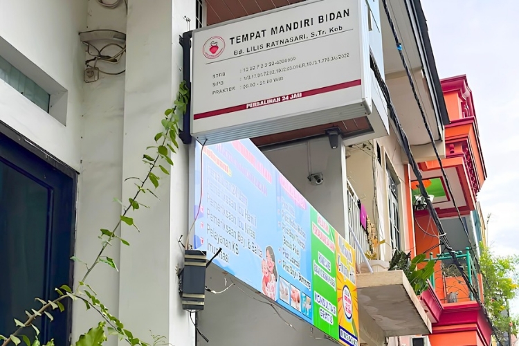 Praktek Bidan Lilis dan Mutiara Baby Spa
