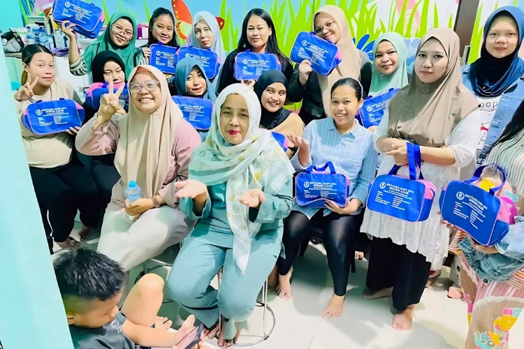 Praktek Bidan Lilis dan Mutiara Baby Spa