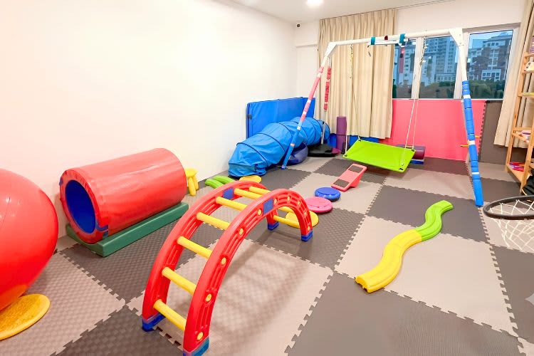 Light Up Therapy Center