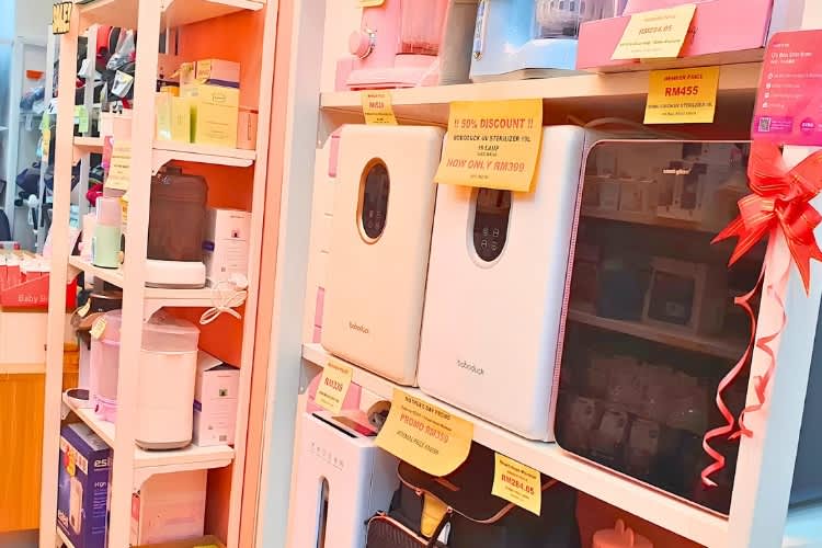 LOVE TO PUMP (Little One & Mommy Shop)