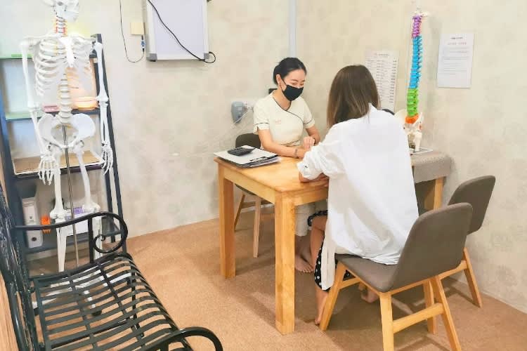 YINEE Signature Posture Management (Subang)