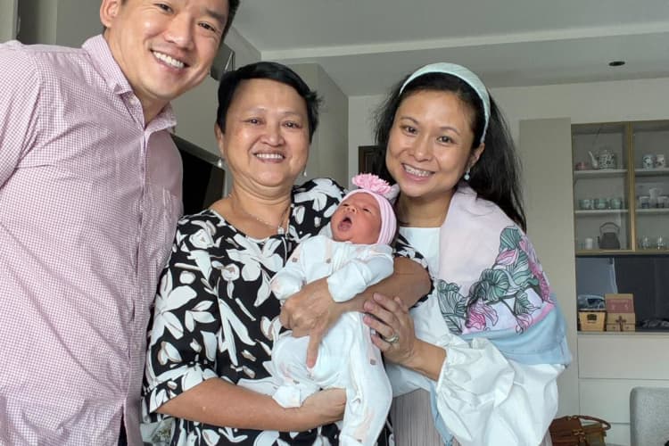 Yanxi Mama Confinement Nanny Agency