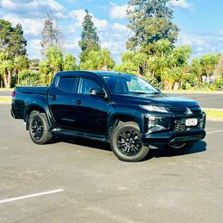 2022 Mitsubishi Triton