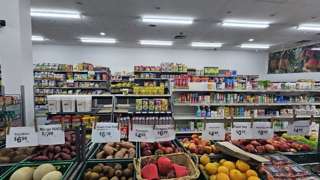 GROCERY AND VEGE SHOP WITH VAPE