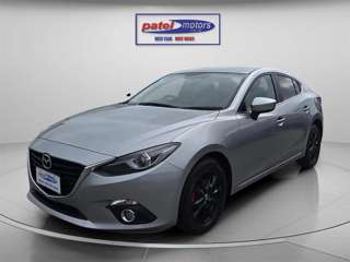 2014 Mazda Axela Excellent condition !! Blacked Mags Sedan Automatic