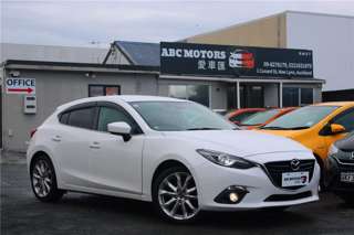 2014 Mazda Axela sport 20s