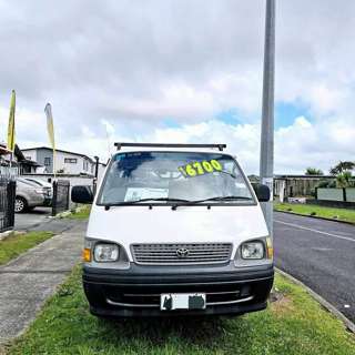 2002 Toyota hiace