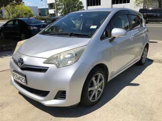 2012 Toyota Ractis Hatchback Automatic