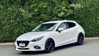2015 Mazda Axela 20S !! ADAPTIVE CRUISE CONTROL !! LOW MILEAGE !! BLACED MAGS! Hatchback Automatic