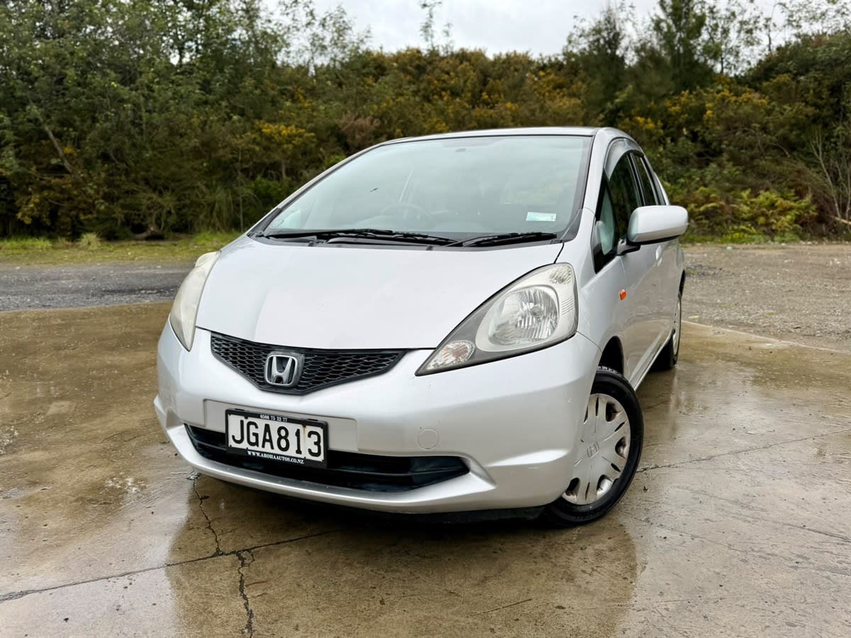 2009 Honda Fit Hatchback Automatic