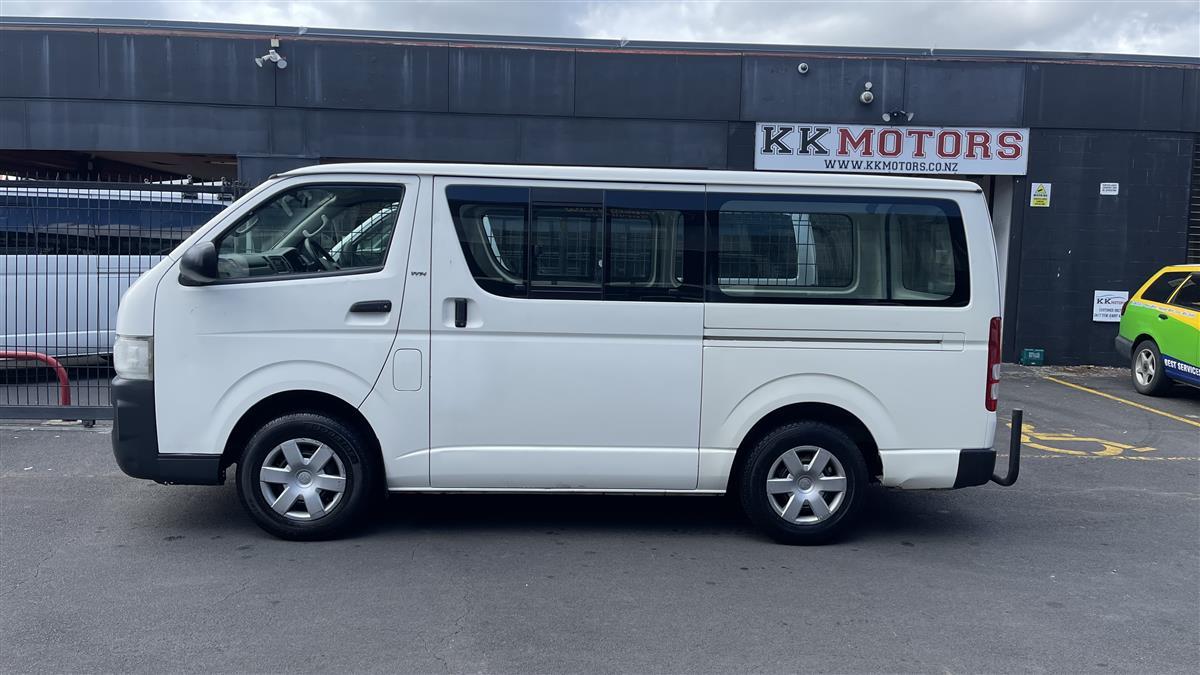 2008 Toyota Regius Van Automatic