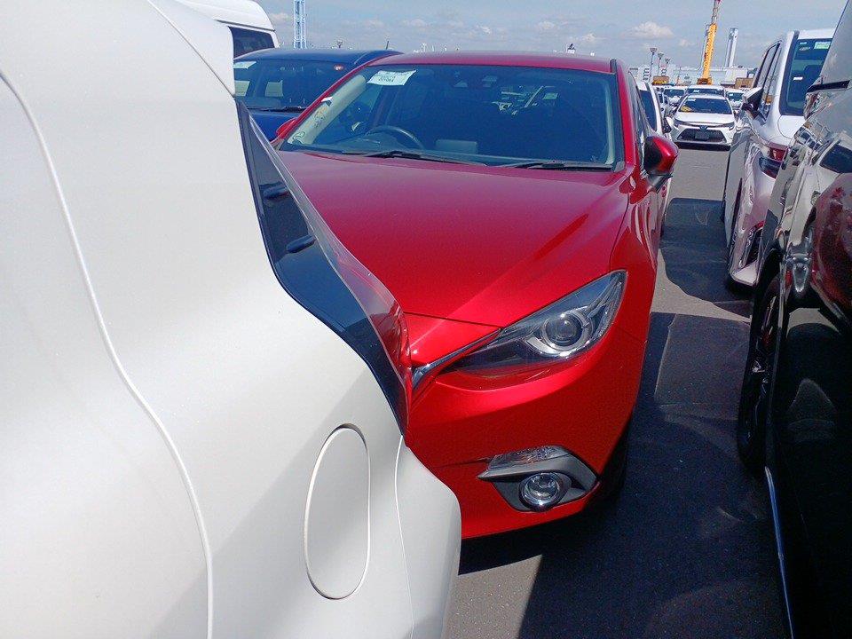 2015 Mazda Axela Hatchback Automatic