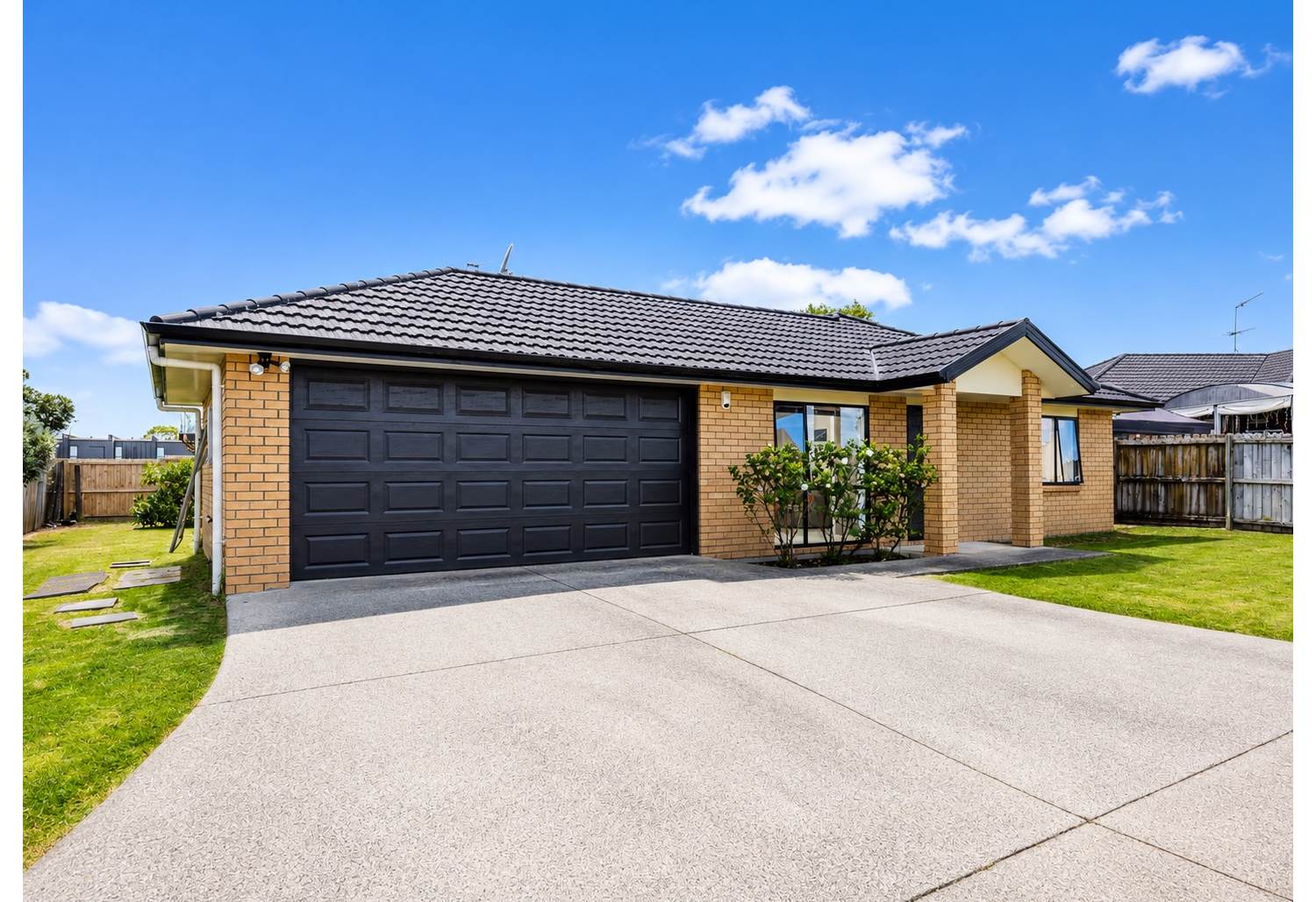 41 Secoia Crescent, Mangere