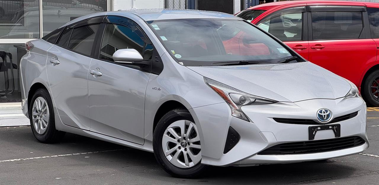 2016 Toyota Prius S