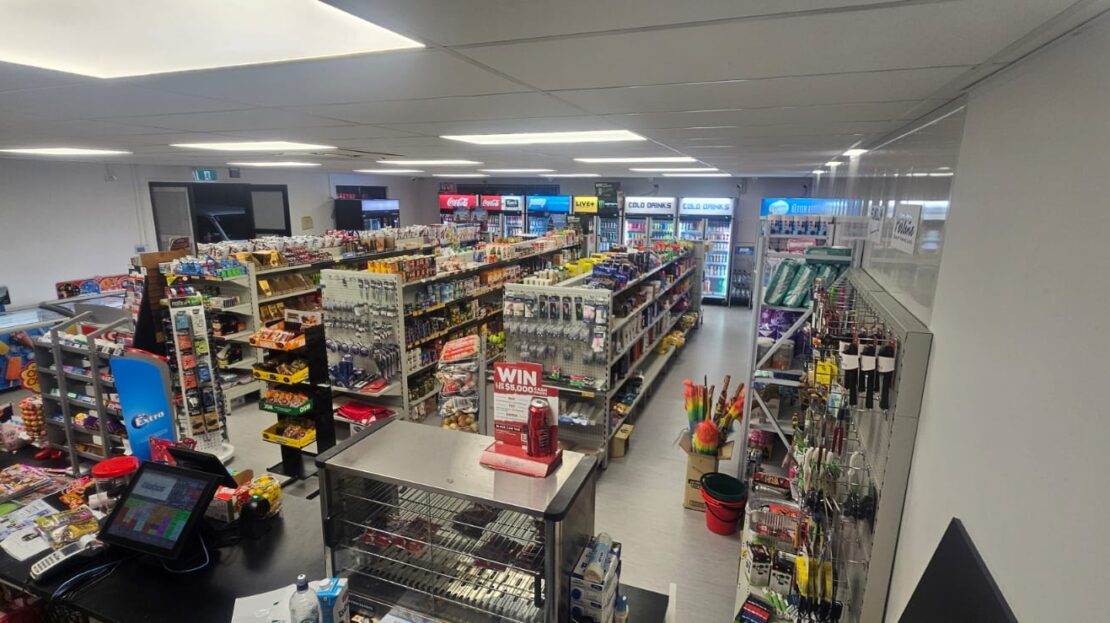 GROCERY STORE WITH VAPE IN NORTH SHORE