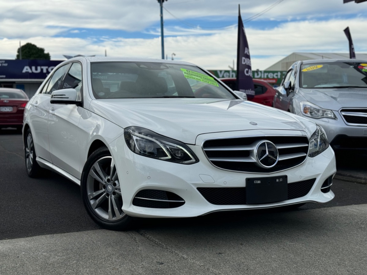 2015 Mercedes-Benz E 300