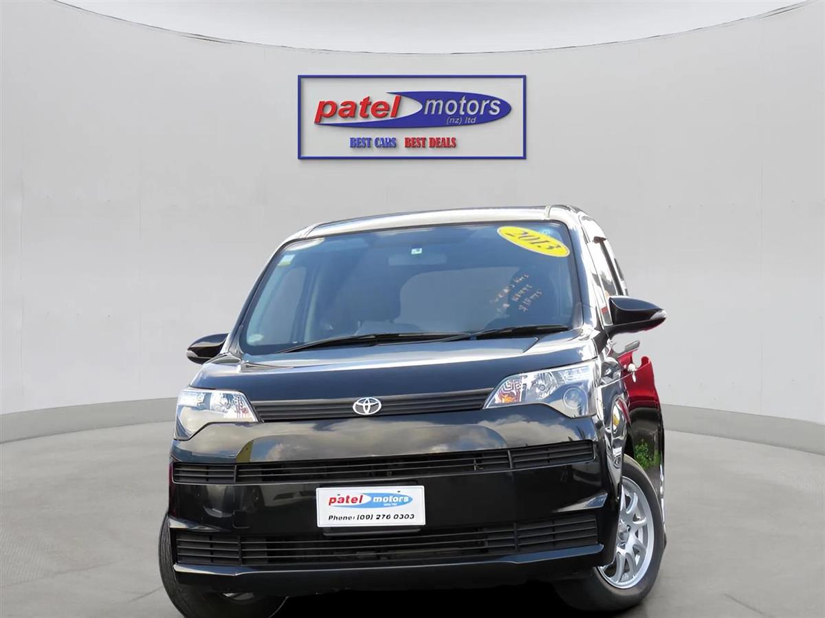 2013 Toyota Spade Hatchback Automatic