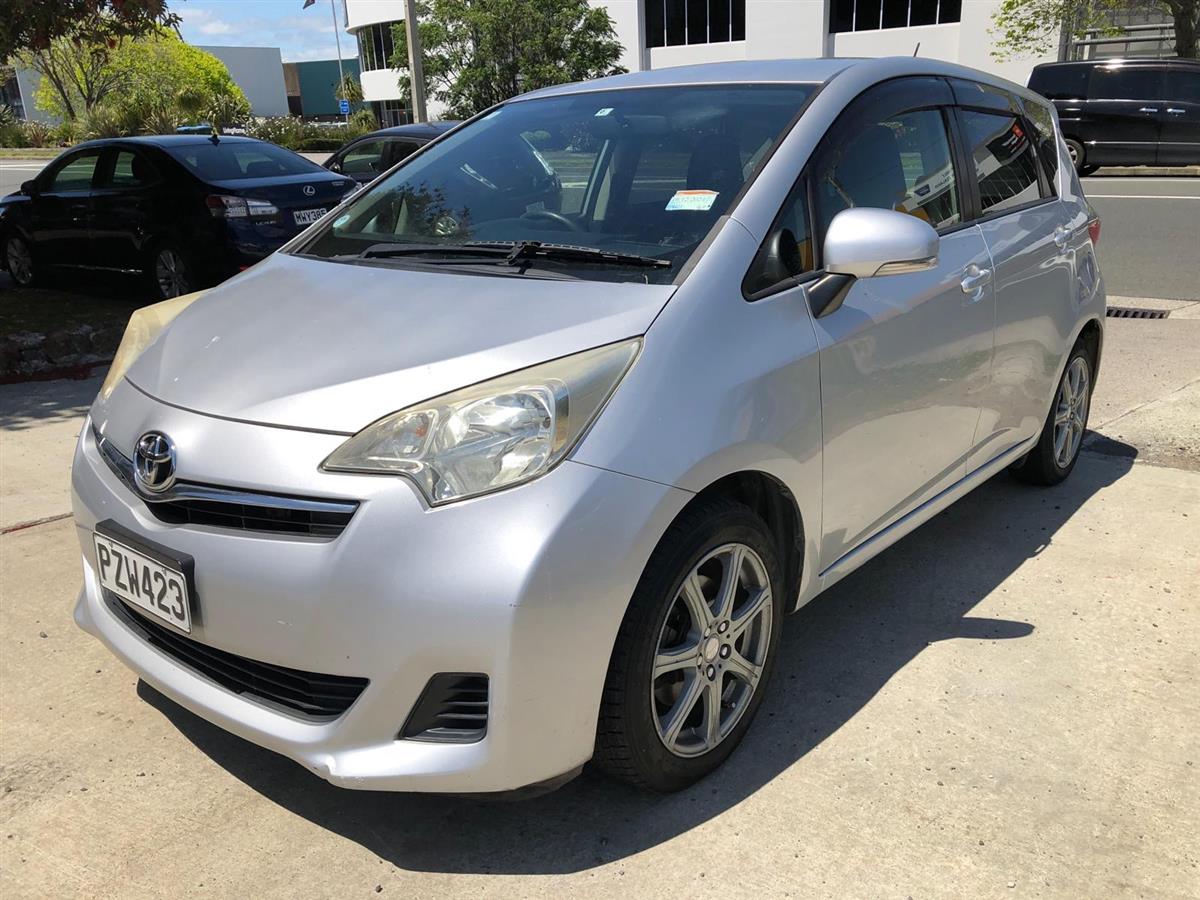 2012 Toyota Ractis Hatchback Automatic
