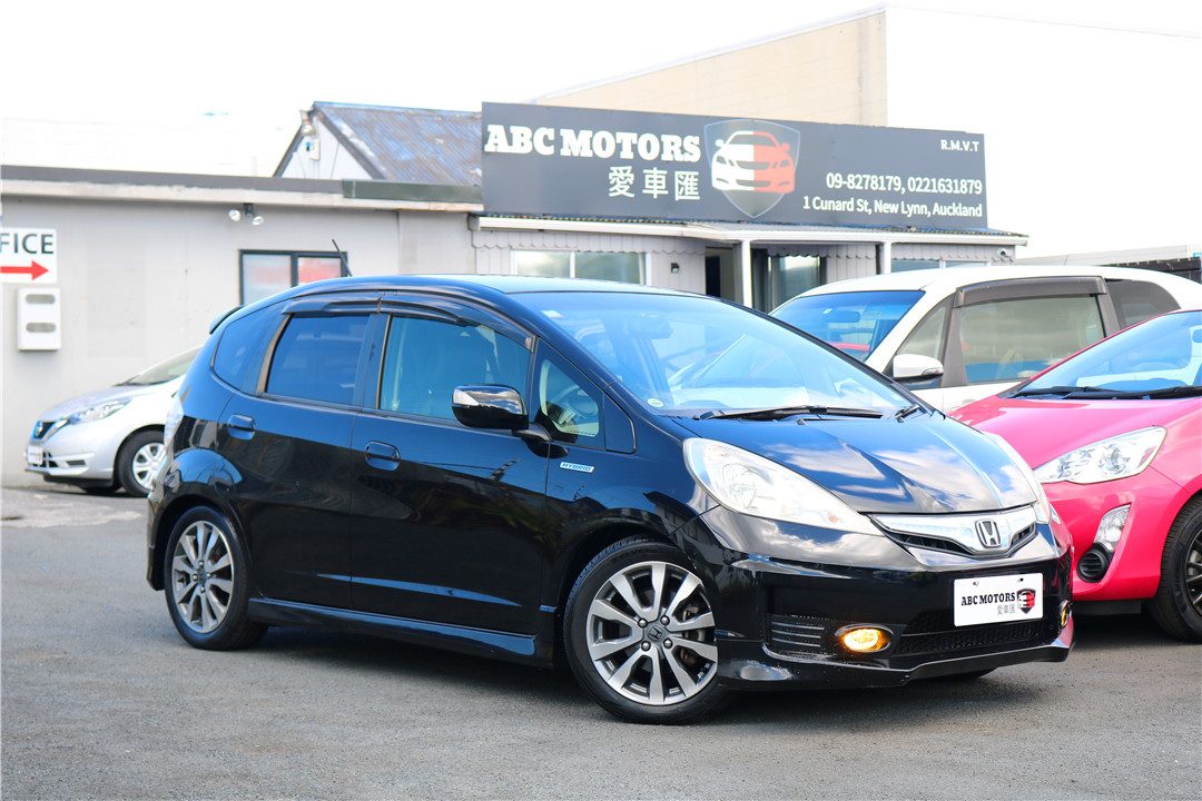 2012 Honda Fit Hybrid Rs leather heat up seats easy finance