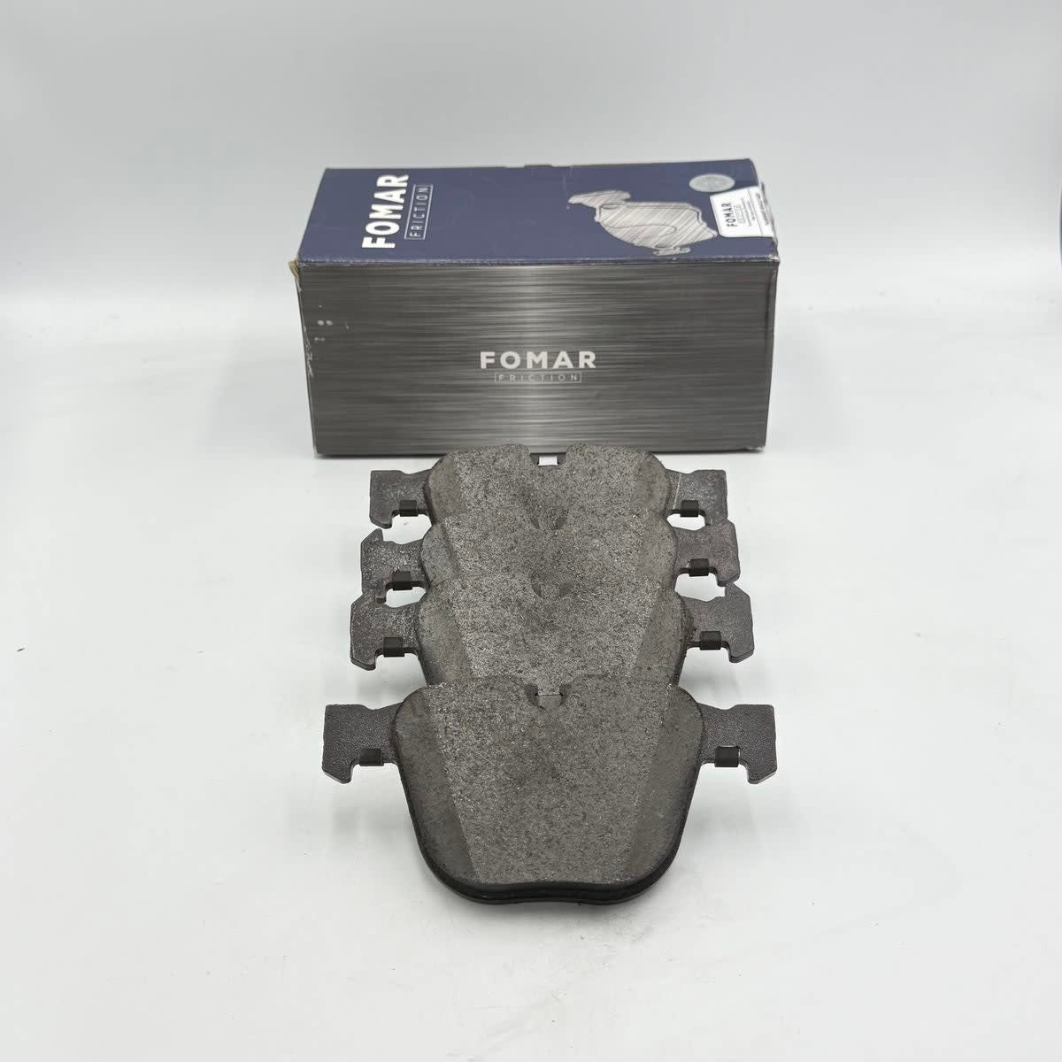 90010424-2.jpg