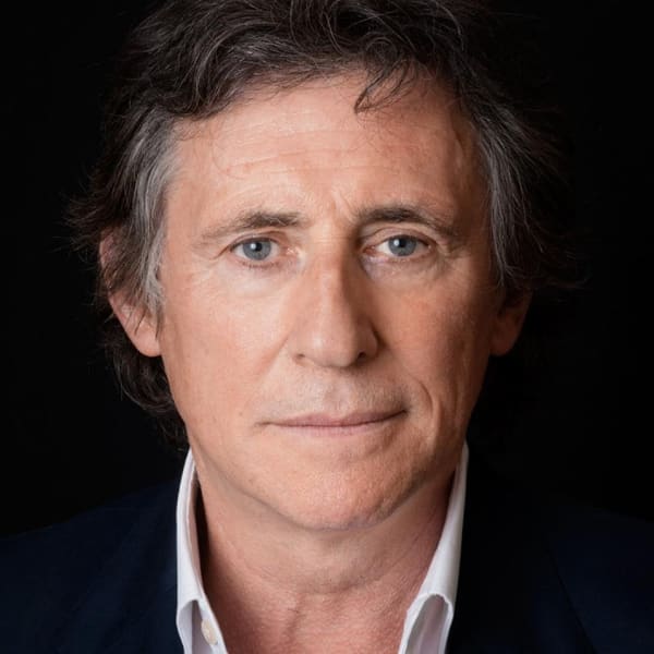 Gabriel Byrne