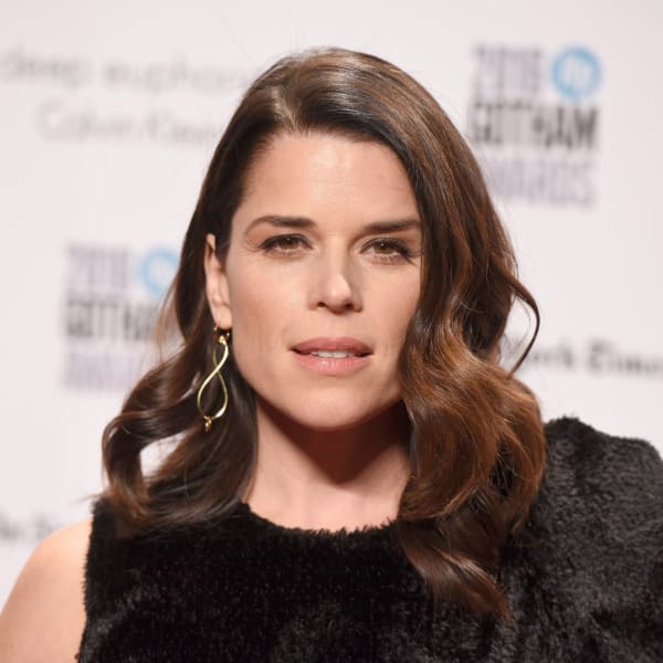 Neve Campbell 