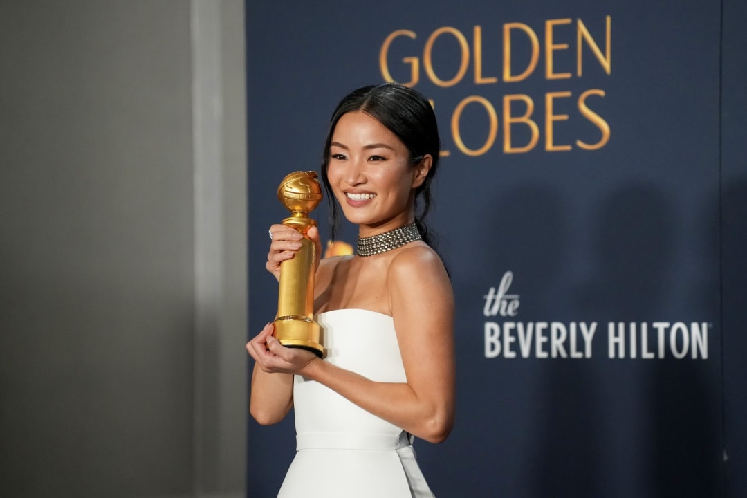 ANNA SAWAI Wins Golden Globe