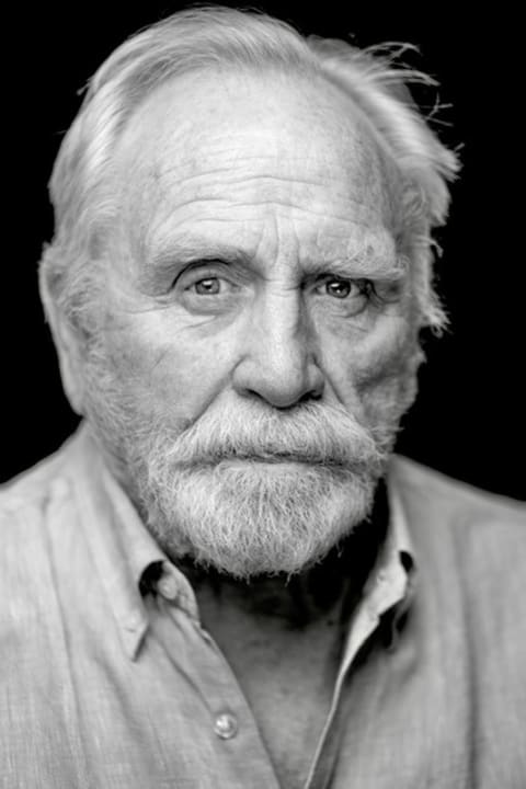 James Cosmo