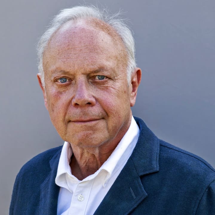 Jonathan Coy