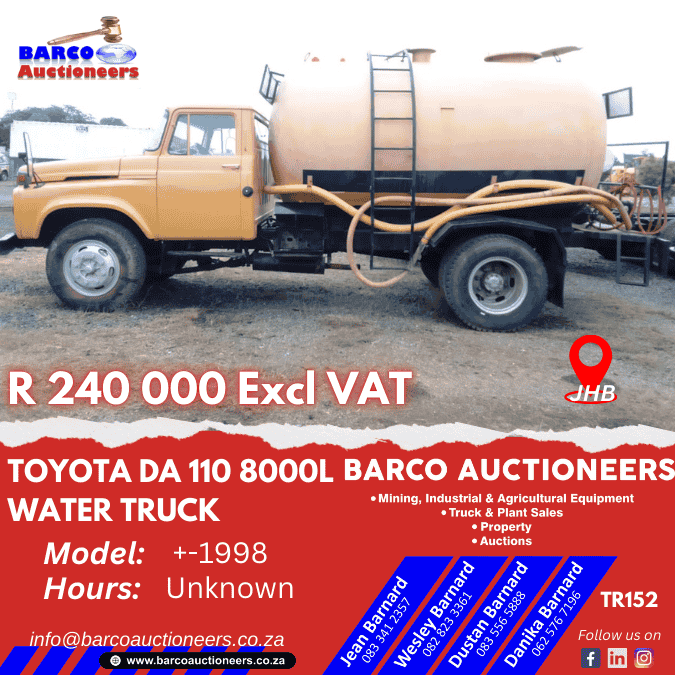 TR152_Toyota DA 110 8000L Water Truck +-1998 model