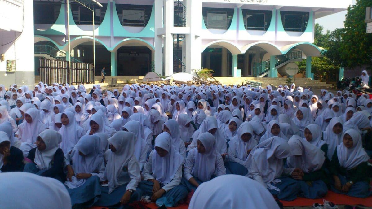 Awal KBM Tahun pelajaran 2016-2017, Tolabul Halal Bi Toriqil halal