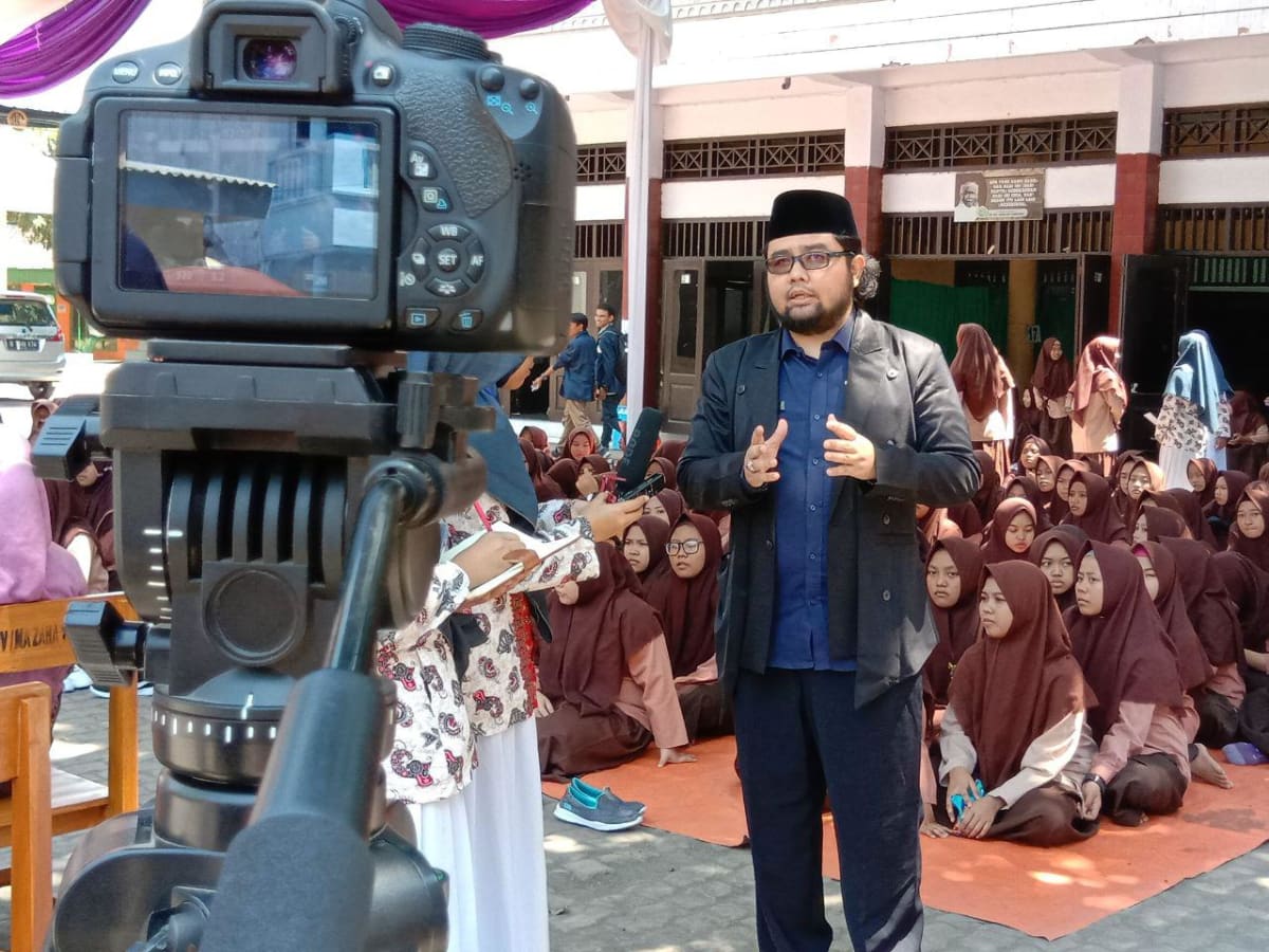 SANTRI MA ZAINUL HASAN 1 GENGGONG, TARGET JADI PENULIS