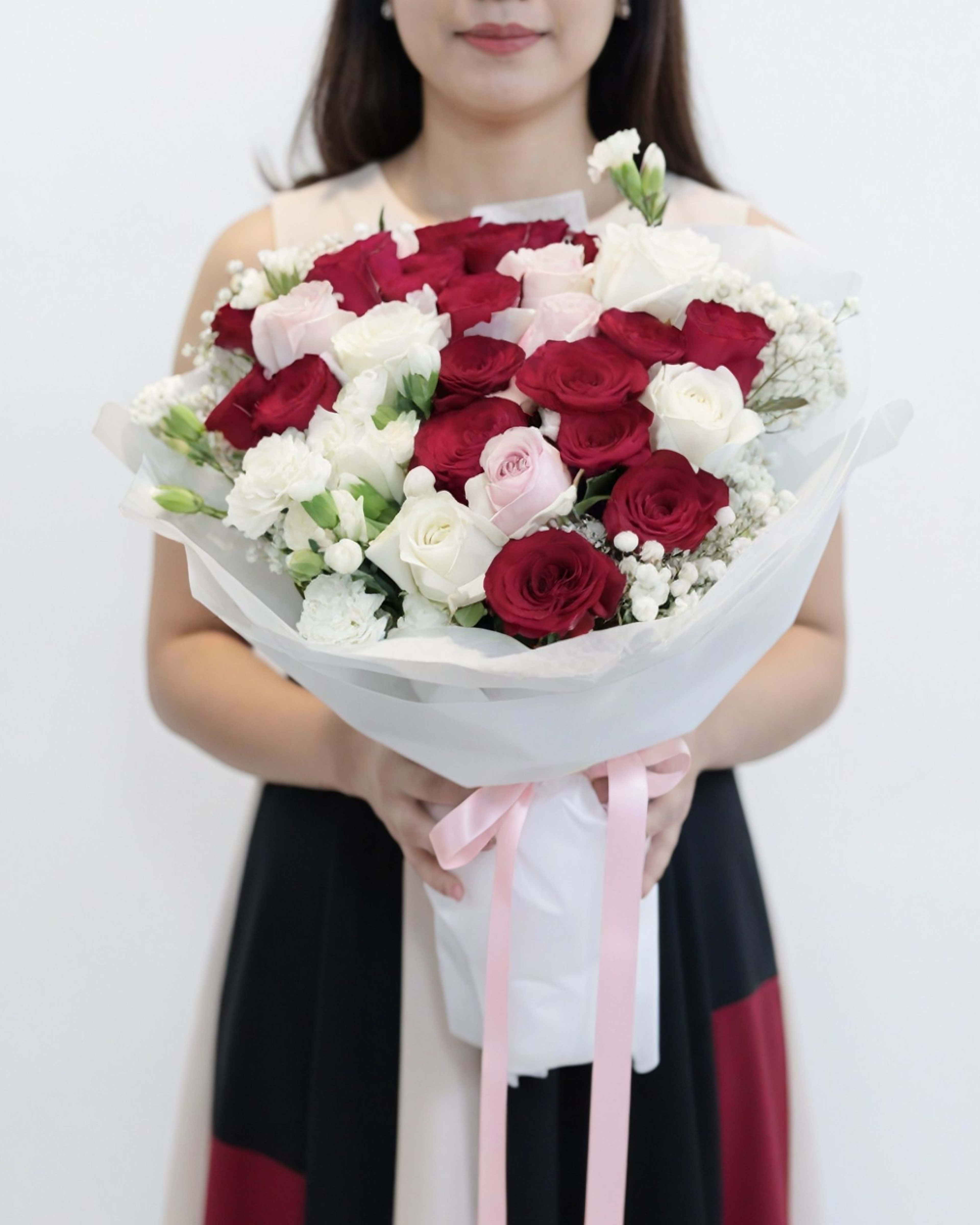Romantic Trio Premium Three-Color Rose Bouquet