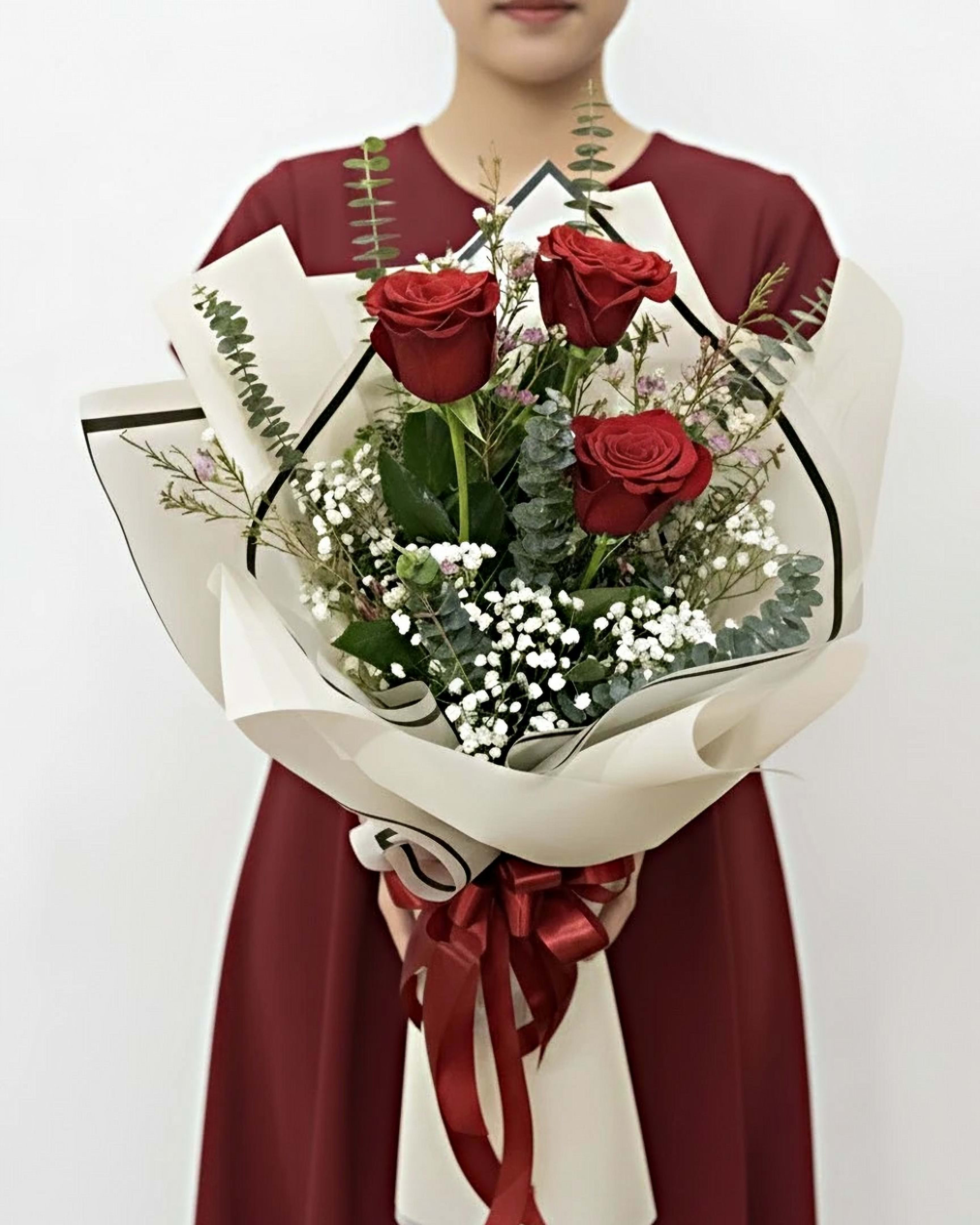 Model with Red Roses Trio