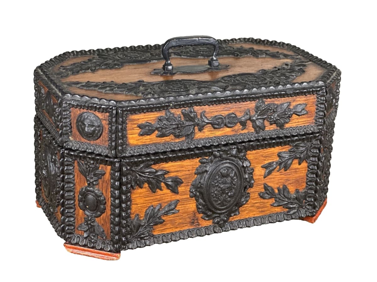 Ancienne boite à secret coffret parisien bois Gutta-Percha dédicace XIXe - Image 1