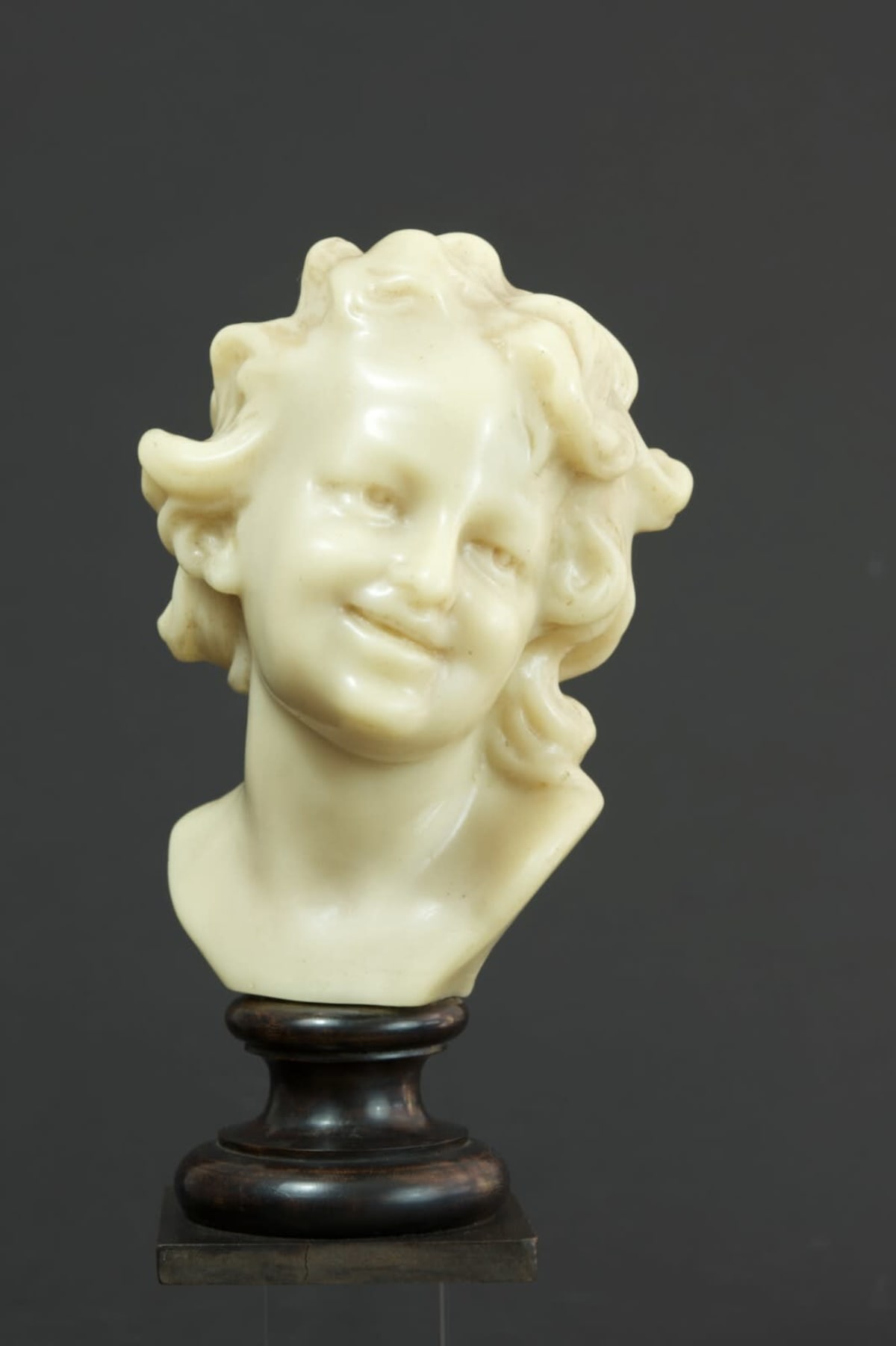 Ancien buste tête d'enfant rieur Jean Baptiste Carpeaux cire XIXe socle - Image 1