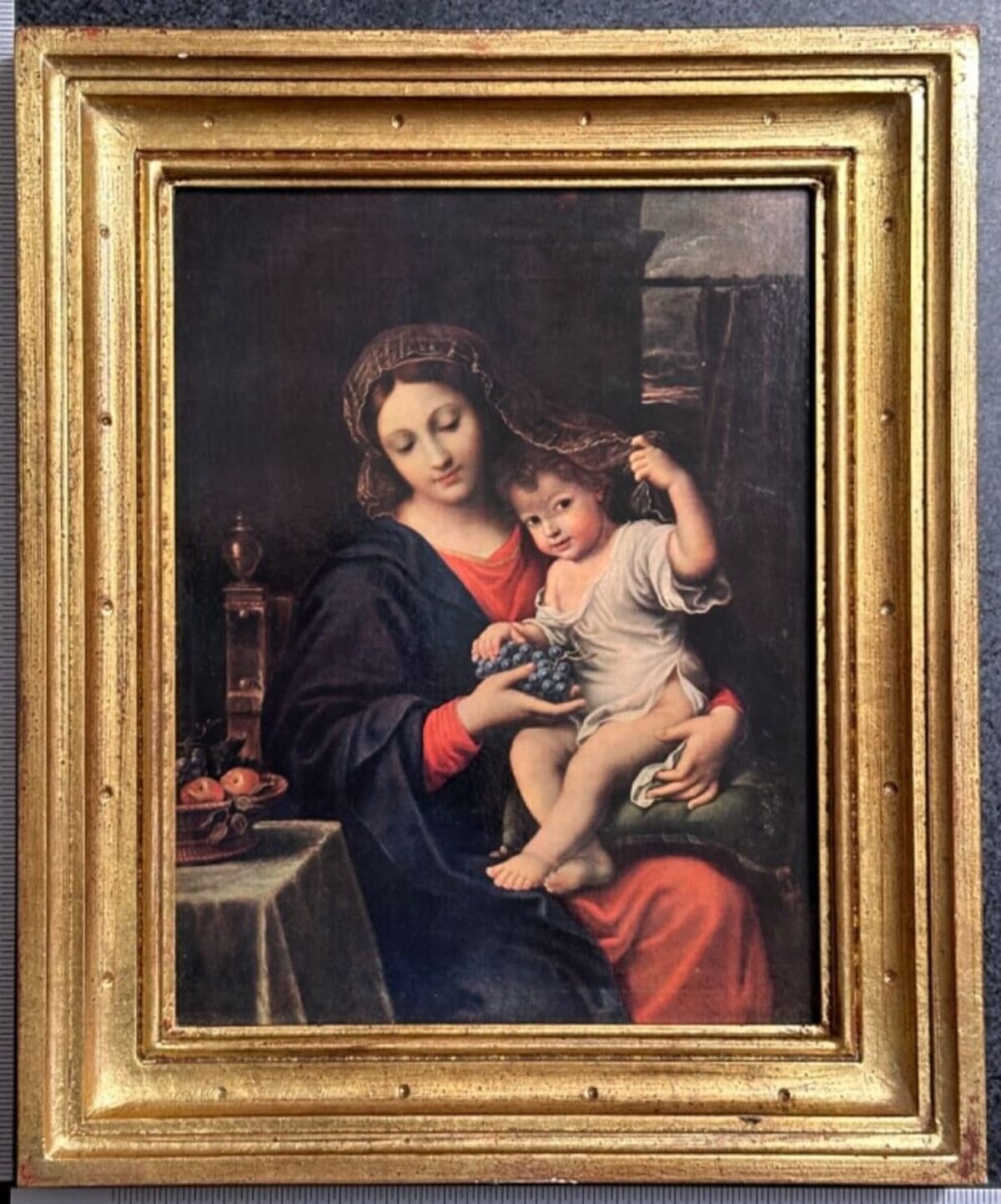 Ancien tableau religieux florentin icône La Vierge à la grappe / Mignard 1950 - Image 1